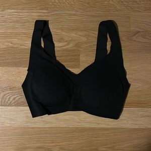 Third love smoothing scoop wireless bra